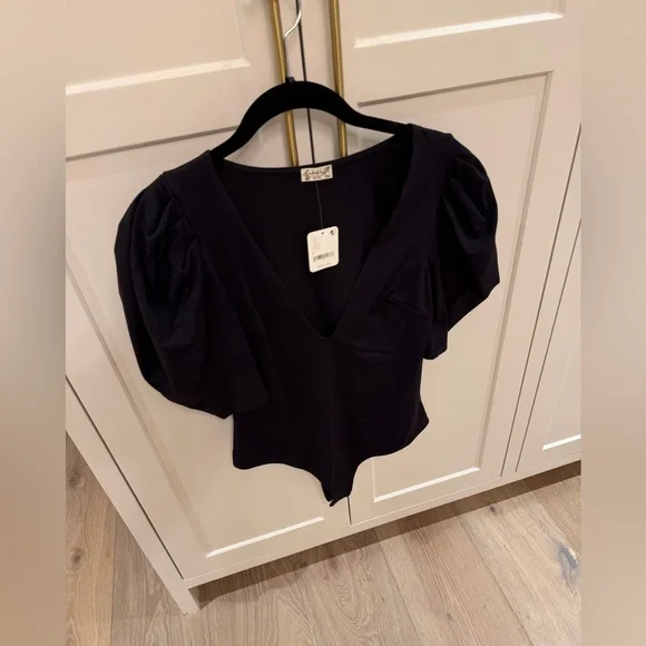 Free people va va voop Black Puff Sleeve bodysuit - Picture 2 of 7